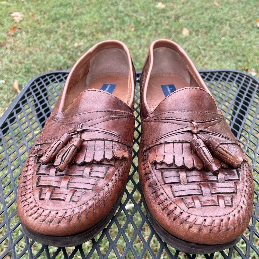 Giorgio Brutini Men's Brown Leather Slip-on Loafers with Tassels - Picture 3 of 8